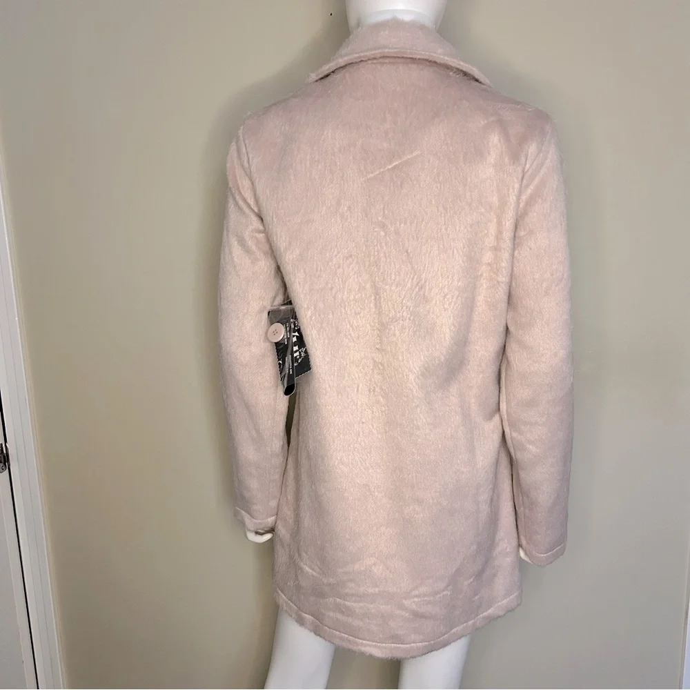 YMI faux fur blush pink coat - Picture 4 of 11